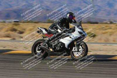 media/Dec-15-2023-Apex Assassins (Fri) [[91f19fb1c7]]/Trackday 2/Session 3 (Turns 16 and 17 Exit Speed)/